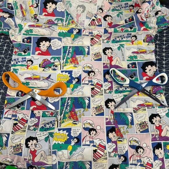 Betty Boop Scrubs Small Vacation. Betty Boop Print. - Picture 6 of 14
